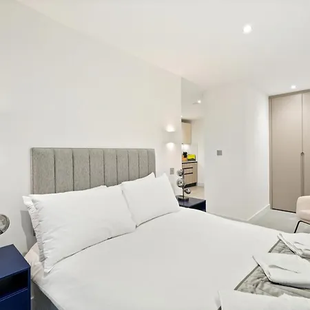 Executive 1 & 2 Bed Apartments In Heart Of London Free Wifi By City Stay Aparts Londra Esterno foto